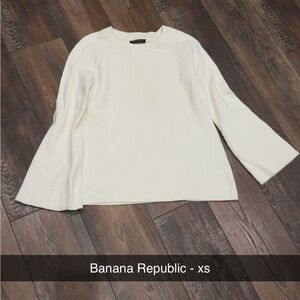 Banana Republic Women's White Bell Sleeve Top